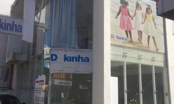 Imagem: ! CDATA Loja térrea com mezanino localizado