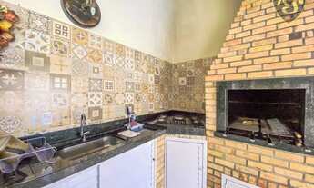 Imagem 3: Belíssima casa mobiliada com 03 dormitórios - Centro / Balenário Piçarras