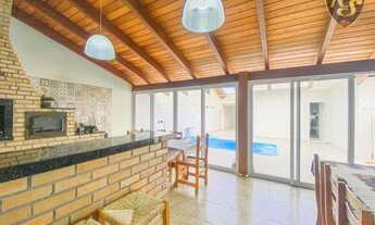 Imagem 5: Belíssima casa mobiliada com 03 dormitórios - Centro / Balenário Piçarras