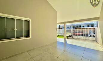 Imagem 5: Linda Casa com Piscina e Próxima da Praia