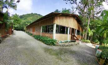 Imagem: ! CDATA Grande área para restaurante em