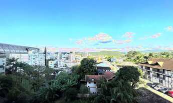 Imagem 6: ![CDATA[Apartamento no Centro de Brusque, Residencial Dona Ilca.]]