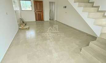 Imagem 2: ![CDATA[Última unidade Sobrado com passagem latera e amplo terreno na Limeira]]