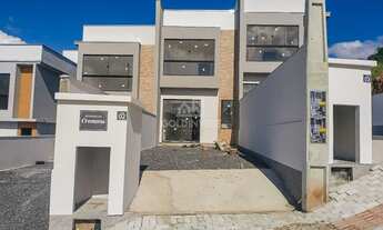 Imagem: ! CDATA Última unidade Sobrado com passagem