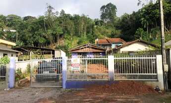 Imagem: ! CDATA Terreno com escritura no Bairro