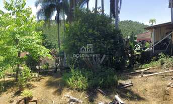 Imagem 6: ![CDATA[Casa com amplo terreno no bairro Limoeiro - Itajaí]]