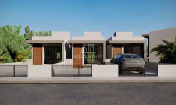 Imagem: ! CDATA Casa com 2 Suítes no Bairro Azambuja