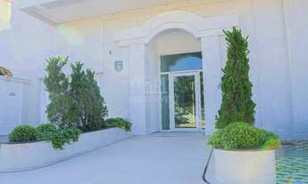 Imagem 2: ![CDATA[Apartamento na Praia do Mariscal - Costa Leste Residence ]]