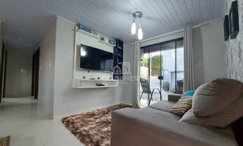 Imagem 4: ![CDATA[Casa com 3 dormitórios no bairro Campeche em Itajaí]]