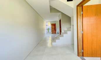 Imagem 6: ![CDATA[Sobrado com passagem lateral com espaço para área de festa em Águas Claras]]