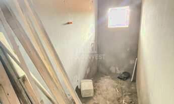 Imagem 6: ![CDATA[Casa com 3 quartos com passagem lateral no centro da Guabiruba ]]