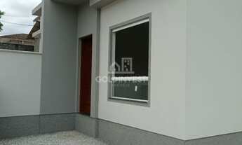 Imagem 5: ![CDATA[Casa baixa com 2 quartos com passagem lateral no bairro Lageado Baixo *Entrada Pa