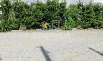 Imagem 2: ![CDATA[Casa na Guabiruba com 3 quartos sendo 1 suíte ]]