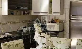 Imagem 6: ![CDATA[Casa na Guabiruba com 3 quartos sendo 1 suíte ]]