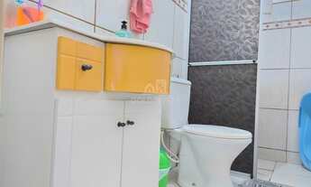 Imagem 6: ![CDATA[Casa solta com 3 dormitórios no bairro Limeira]]