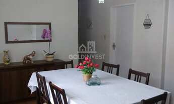 Imagem 6: ![CDATA[Casa no Centro de Brusque com 650m² de terreno e 3 quartos.]]