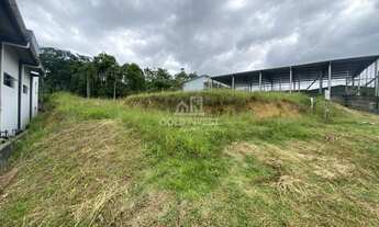 Imagem 5: ![CDATA[Amplo terreno com área de 2.000 m² no Cedro Alto pronto pra construir]]