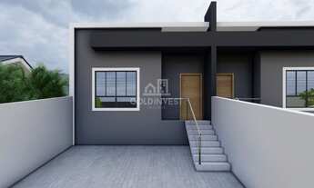 Imagem 2: ![CDATA[Casa com 3 quartos e 2 vagas de garagem em Águas Claras a 10 minutos do Centro de