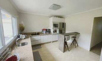 Imagem 5: ![CDATA[Terreno com 2 casas no Jardim Azaleia totalizando 270m² , perfeito para 2 famíli