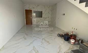 Imagem 4: ![CDATA[Sobrado com 3 quartos (1 suíte) com área de festa no bairro Zantão]]