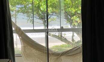 Imagem 5: ![CDATA[Sobrado com 4 Quartos (1 Suíte) Pé na Areia, Perequê Porto Belo ]]