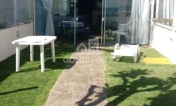 Imagem: ! CDATA Sobrado com 4 Quartos (1 Suíte)