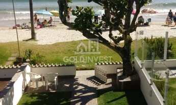 Imagem 3: ![CDATA[Sobrado com 4 Quartos (1 Suíte) Pé na Areia, Perequê Porto Belo ]]