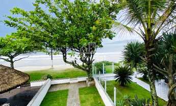 Imagem 2: ![CDATA[Sobrado com 4 Quartos (1 Suíte) Pé na Areia, Perequê Porto Belo ]]