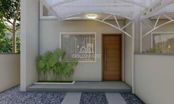 Imagem 4: ![CDATA[Casa no bairro Águas Claras com 2 quartos e bom espaço nos fundos!]]