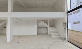 Imagem 7: ![CDATA[Sala comercial com mezanino em ótima localização no bairro Santa Rita para locaçã