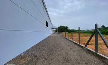 Imagem 3: ![CDATA[Amplo galpão de 1.350m² no bairro São Pedro!!!]]