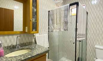 Imagem 5: ![CDATA[Casa para venda com 2 quartos + espaço no segundo andar.]]