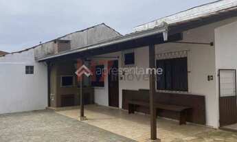 Imagem: ! CDATA Casa com 3 quartos para Locação