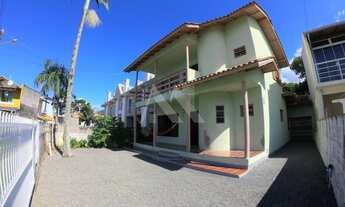 Imagem 3: ![CDATA[COD. 024 - CASA DUPLEX - VENDA]]