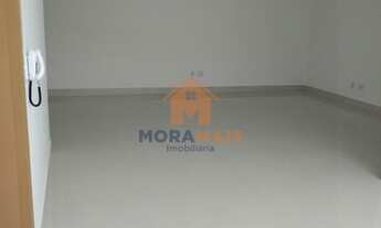 Imagem 2: ![CDATA[Apartamento com área privativa no Sidil]]