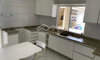 Imagem 7: ![CDATA[Linda Casa 4 quarto sendo todos suítes, com armários de ótima qualidade]]