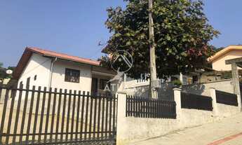 Imagem: ! CDATA CASA SOLTA NO MINERAL