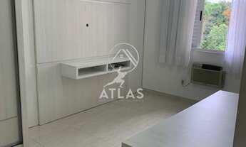 Imagem 6: ![CDATA[TRÍPLEX SEMIMOBILIADO NO CONDOMÍNIO VILLE VERDE ]]