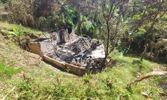 Imagem 3: ![CDATA[TERRENO BEM LOCALIZADO COM 420m]]