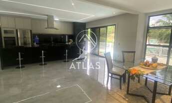 Imagem 4: ![CDATA[LINDA CASA NO BAIRRO SOUZA CRUZ! CASA COM AMPLOS CÔMODOS E EXCELENTE ACABAMENTO]