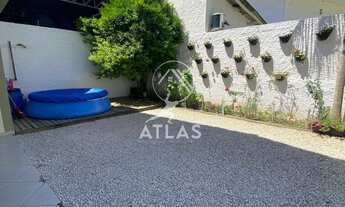 Imagem 4: ![CDATA[EXCLUSIVIDADE - BELISSIMA CASA MOBILIADA NO BAIRRO SANTA LUZIA]]