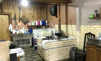 Imagem 6: ![CDATA[CASA DE ALVENARIA E CONFECÇÃO MISTA - CEDRO ALTO]]