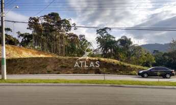 Imagem 2: ![CDATA[TERRENO EM LOCAL PRIVILEGIADO]]