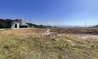 Imagem 4: ![CDATA[TERRENO NO CONDOMÍNIO RESERVA CLUB]]