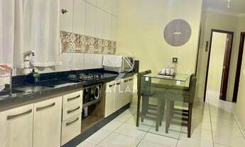 Imagem 2: ![CDATA[CASA EM ITAJUBÁ | 1 SUÍTE