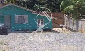 Imagem: ! CDATA AMPLO TERRENO COM CASA CONSTRUÍDA