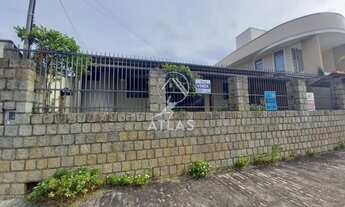 Imagem: ! CDATA CASA NO BAIRRO JARDIM AZALEIA 420