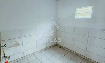 Imagem 4: ![CDATA[CASA BAIXA GEMINADA COM 1 SUÍTE + 1 DORMITÓRIO | PORTO BELO