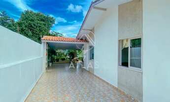 Imagem 3: ![CDATA[CASA COM 3 DORMITÓRIOS | ÓTIMO ESPAÇO DE TERRENO