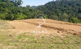 Imagem 6: ![CDATA[TERRENO NO CONDOMÍNIO RESERVA CLUB]]